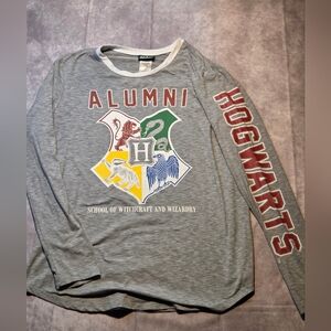 Harry Potter Alumni Hogwarts School of Witchcraft Long Sleeve T Shirt XL 15-17
